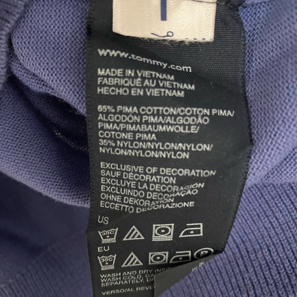 Tommy Hilfiger V-neck sweater, women’s size L - Picture 3 of 3